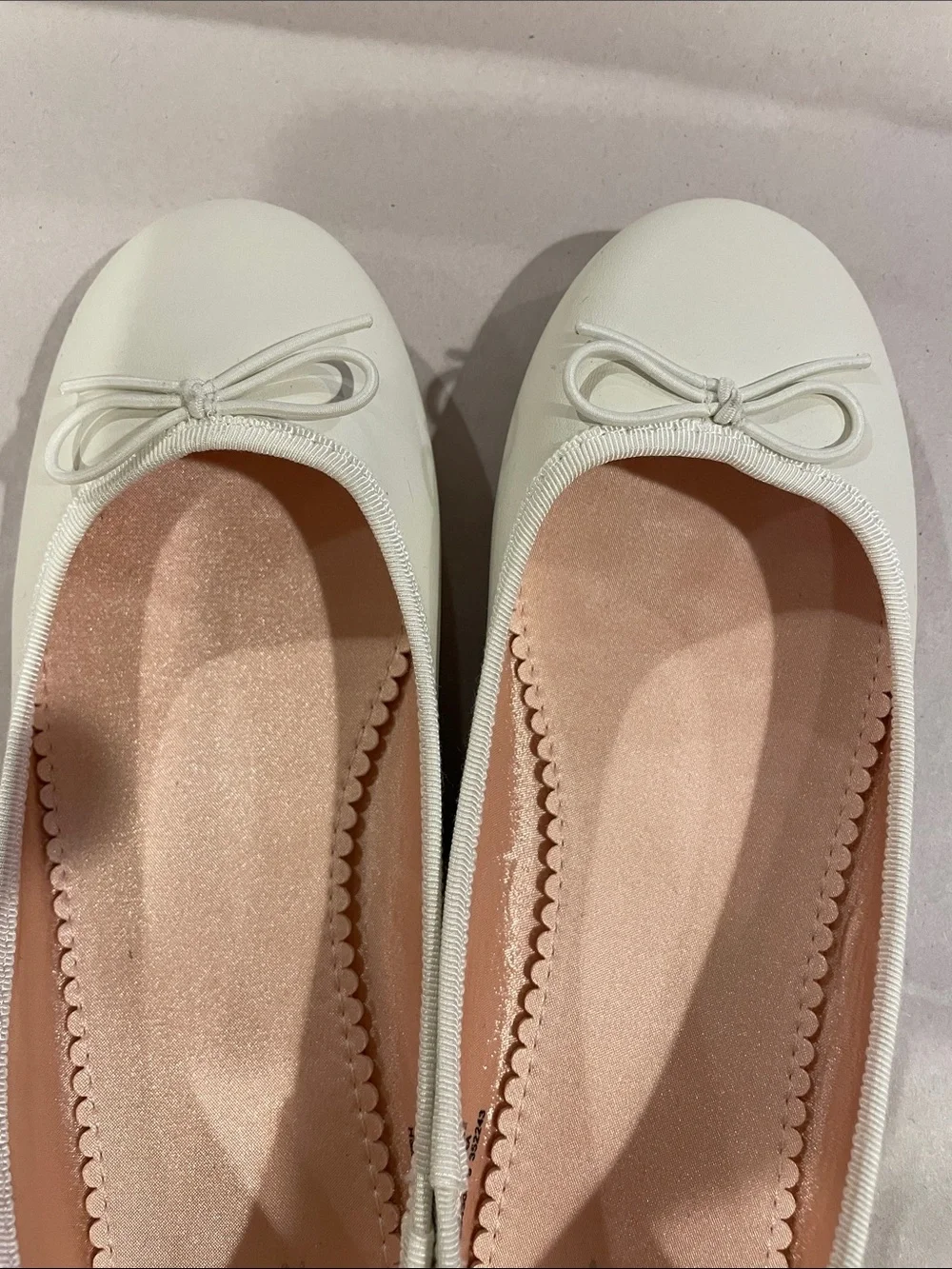 NWT H&M White Girls Ballet Flats with Pink Insole and Bow